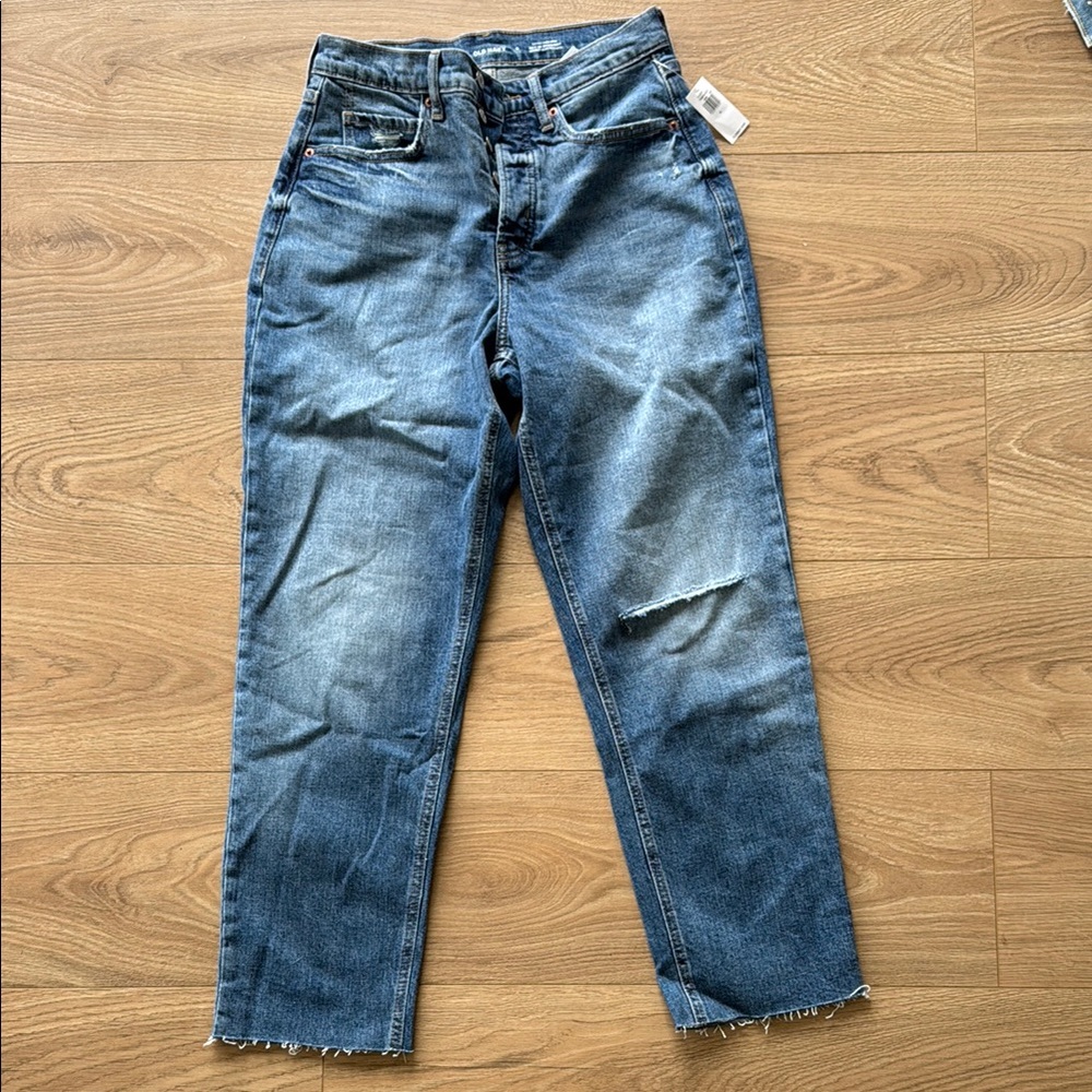 Old Navy Extra High-Rise SKY-HI STRAIGHT Secret-Slim Pockets Distressed Jeans